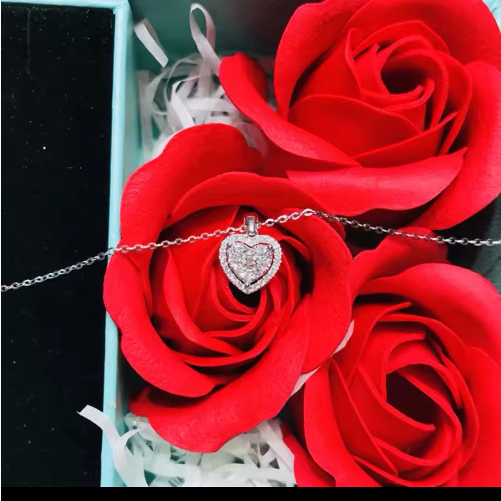 Delicate Silver Chain Necklace
